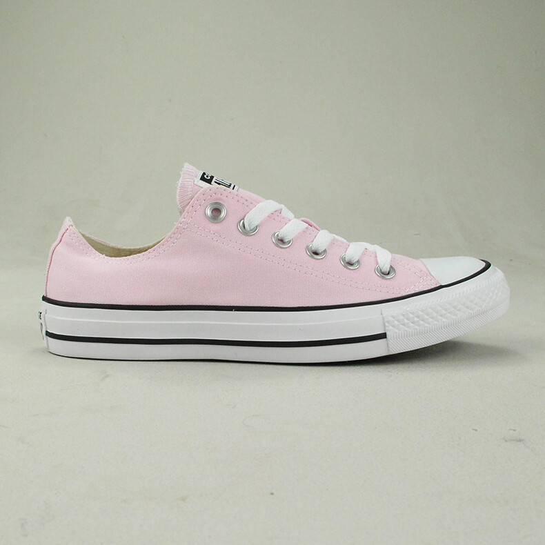 soft pink converse